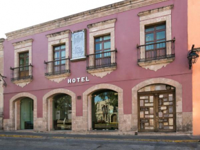 Hotel Casa del Virrey & Suites